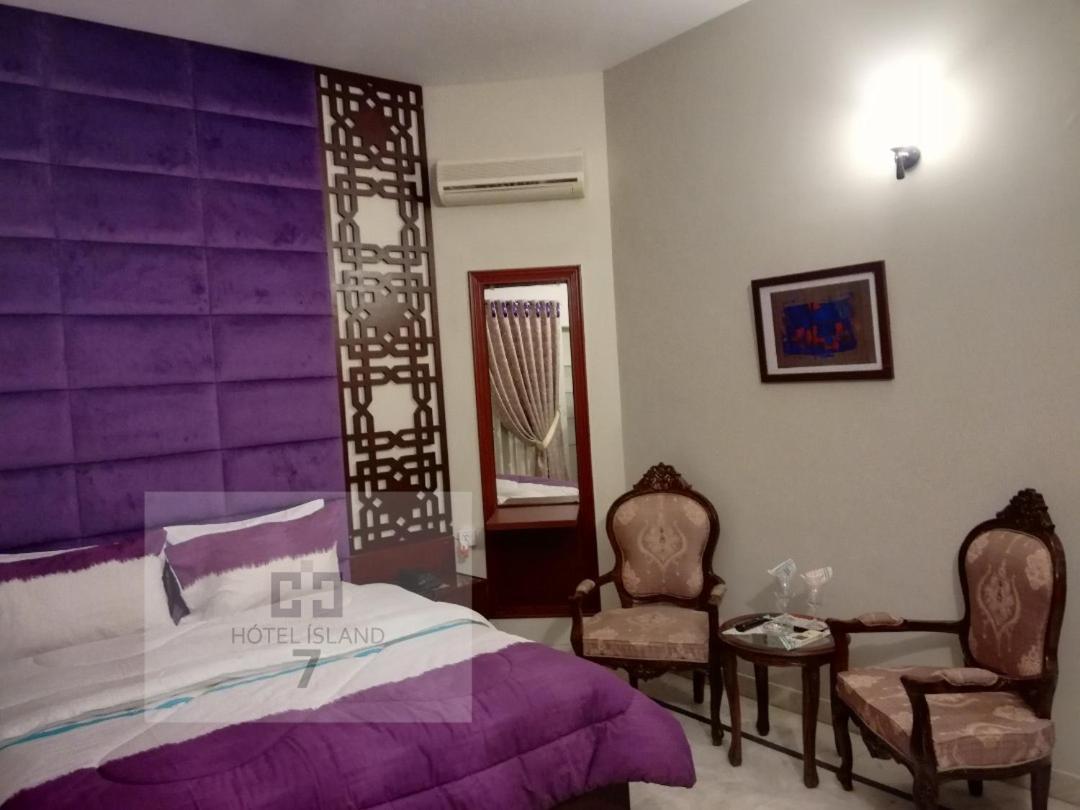 Hotel 7Island Karachi Esterno foto